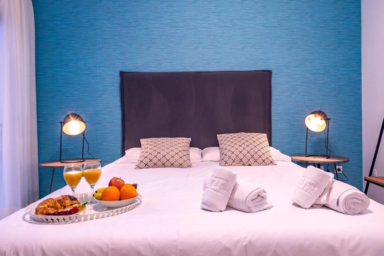 Malaga Central Suites